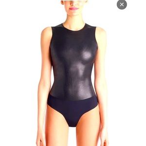 COMMANDO sz L sleek black faux leather, sleeveless, scoop neck, bodysuit